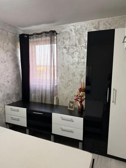 Apartament cu 2 camere nedecomandat în Central