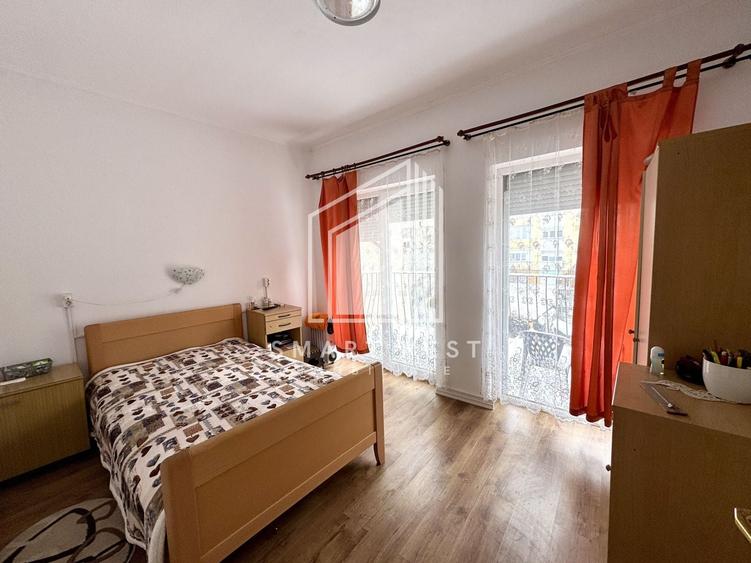Duplex cu 4 camere cu Canalizare în 14 Mai