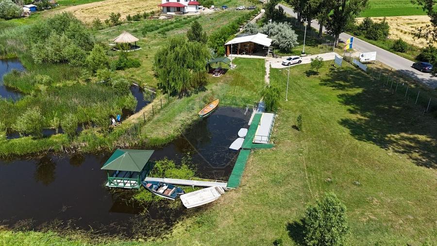 Teren Construcții intravilan de 2683 mp, în Budeni