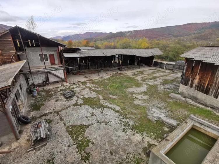 Spațiu comercial, de 1,350 mp, în Chirlești