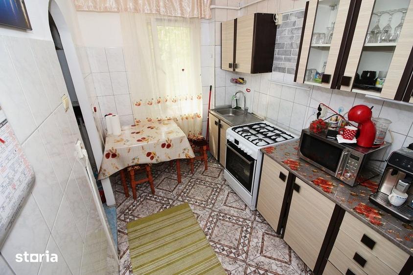 Apartament cu 2 camere semidecomandat în Cornișa