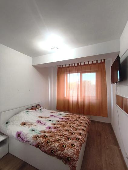 Apartament cu 2 camere decomandat în Berceni