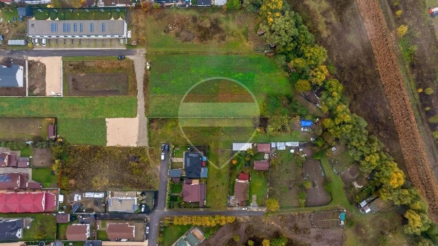 Teren Construcții intravilan de 2067 mp, în Bartolomeu