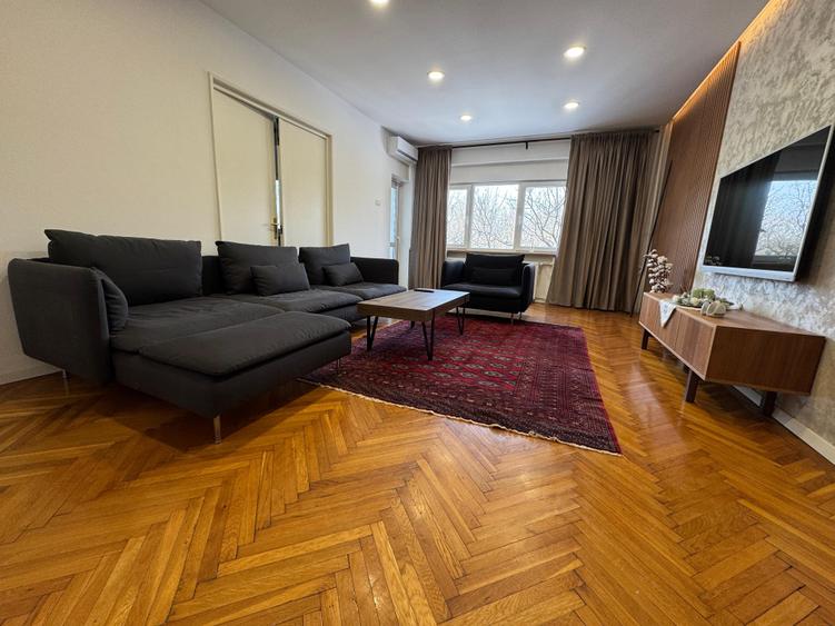 Apartament cu 4 camere decomandat, mobilat în Kiseleff