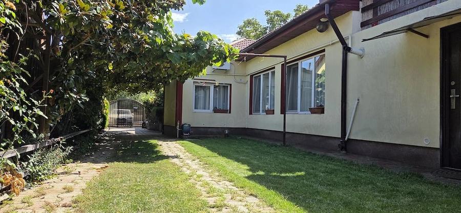 Casă cu Teren 335 Mp în Fratelia