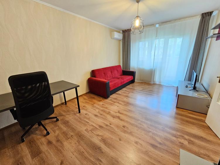Apartament cu 2 camere decomandat, mobilat în Câmpia Libertății