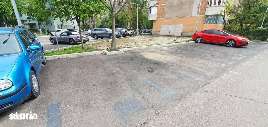 Teren de 239 mp, în Apărătorii Patriei