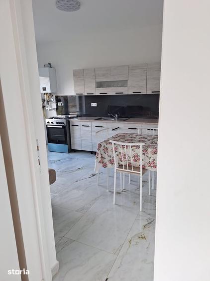 Casă cu 3 camere cu Teren 600 Mp în Tolstoi