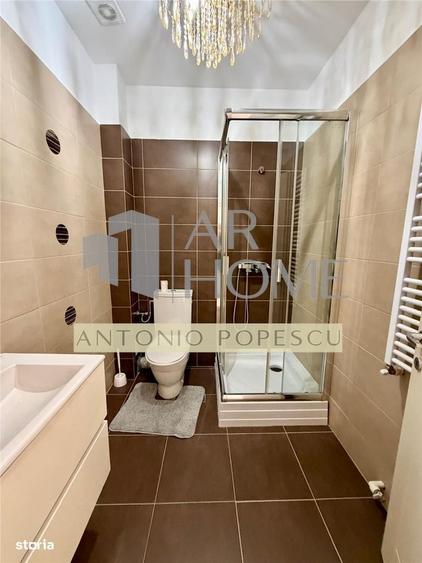Apartament cu 4 camere, mobilat în Ultracentral