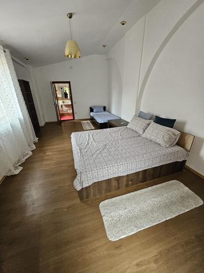 Casă cu 4 camere în Sud