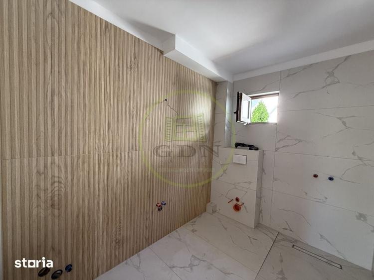 Casă cu 4 camere cu Teren 650 Mp în Rovine