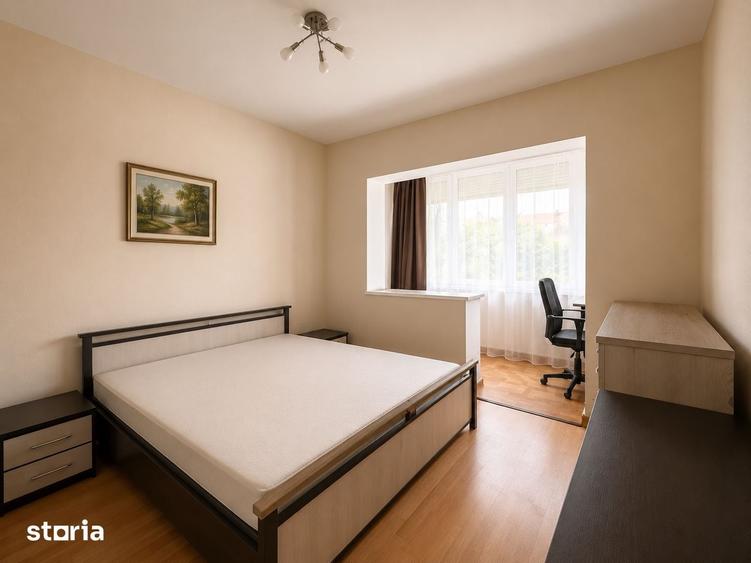 Apartament cu 3 camere decomandat în Lipovei