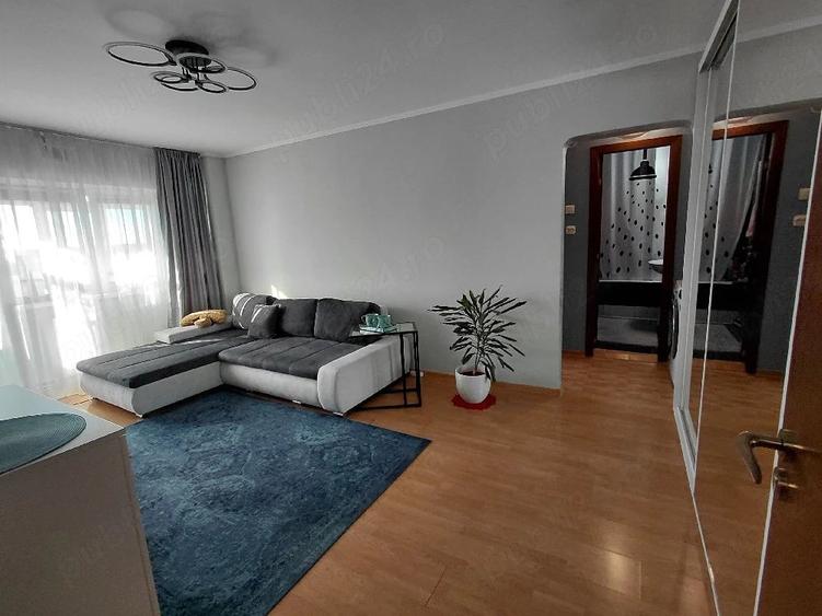 Apartament cu 2 camere semidecomandat în Central