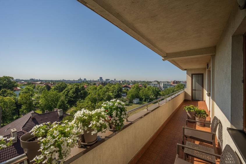 Apartament cu 4 camere decomandat, mobilat în Sisești