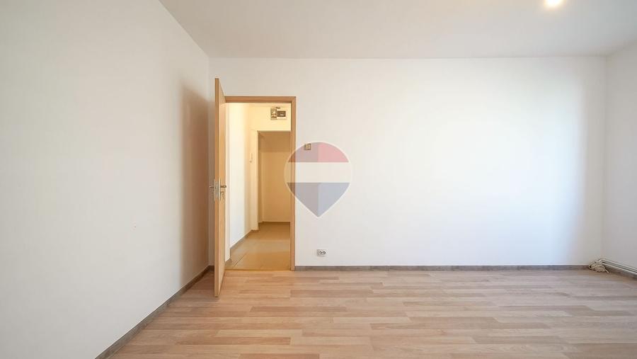 Apartament cu 2 camere semidecomandat în Electroprecizia