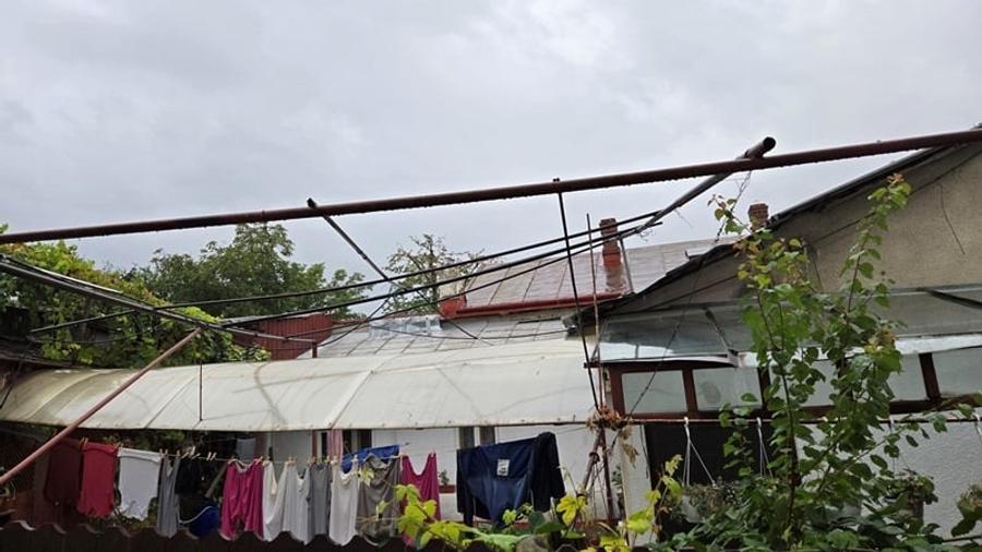 Casă cu 3 camere cu Teren 161 Mp în Central