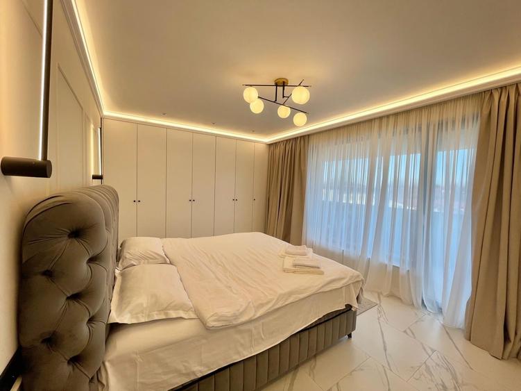 Apartament cu 3 camere decomandat în Băneasa