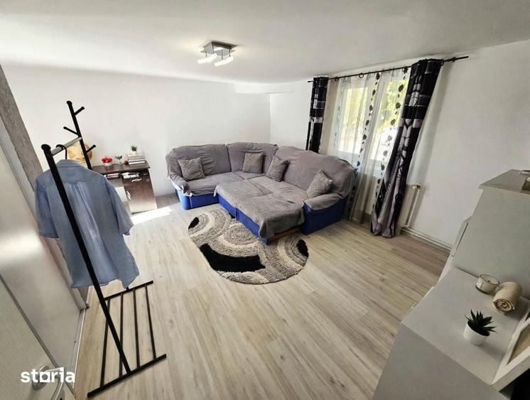 Casă cu 4 camere cu Teren 620 Mp în Frumușeni