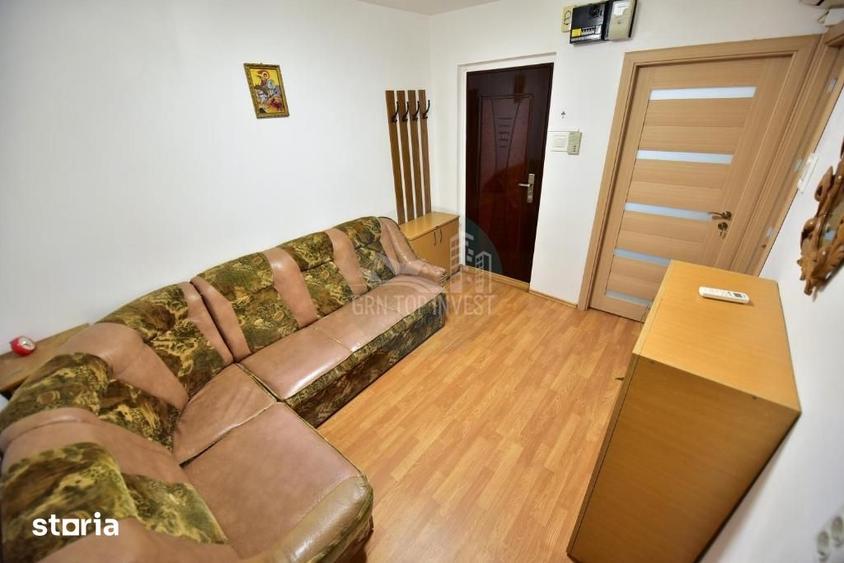 Apartament cu 2 camere, mobilat în Vasile Aaron