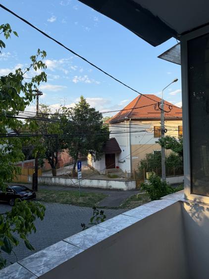 Apartament cu 2 camere decomandat în Complex Studențesc