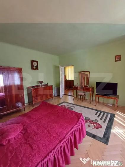 Casă cu 5 camere cu Teren 248 Mp în Turda