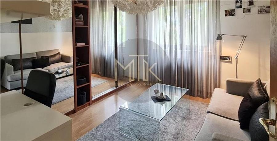 Duplex cu 5 camere cu Canalizare în Pipera