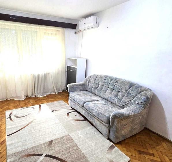 Apartament cu 2 camere semidecomandat în Rogerius