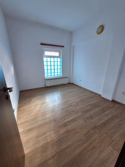 Apartament cu 2 camere nedecomandat în Mehala
