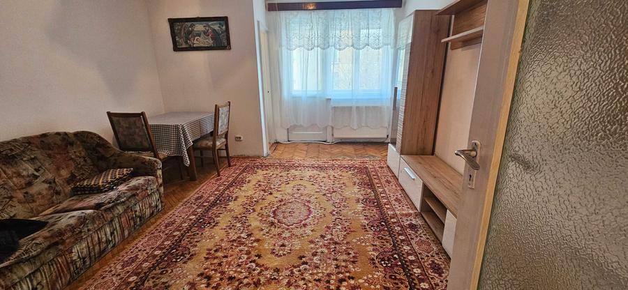 Garsonieră în Central