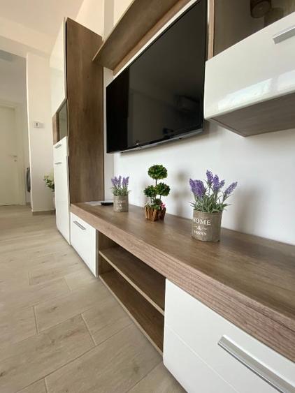 Apartament cu 2 camere decomandat, mobilat în Nord