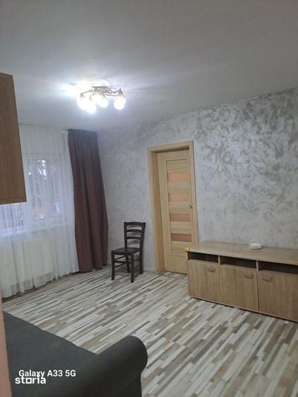 Inchiriez apartament 2 camere ,strada Republicii. - 2