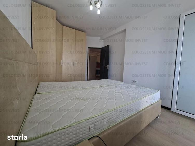 Apartament cu 2 camere decomandat în Tractorul