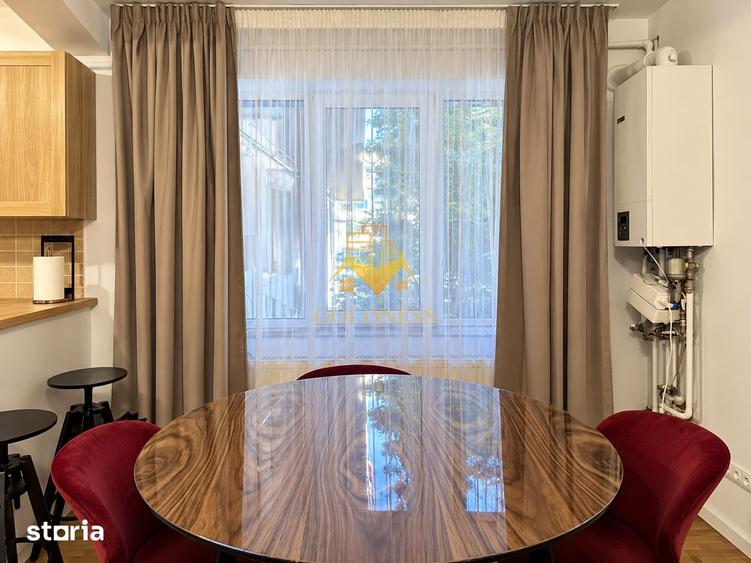 Apartament cu 2 camere, mobilat în Central
