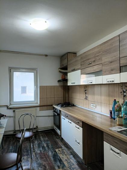 Apartament cu 3 camere decomandat în Nord