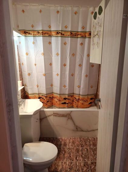 Apartament cu 2 camere semidecomandat în Exterior Vest
