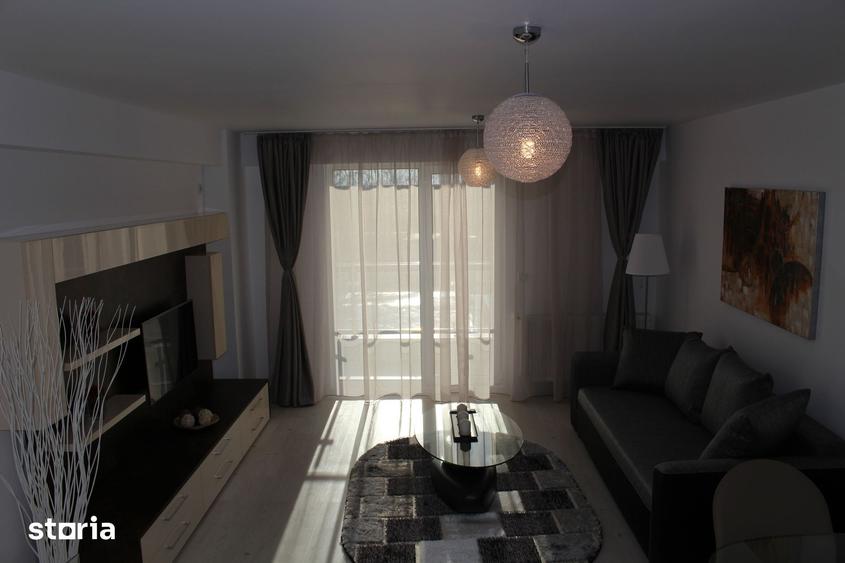 Apartament cu 2 camere, mobilat în Central