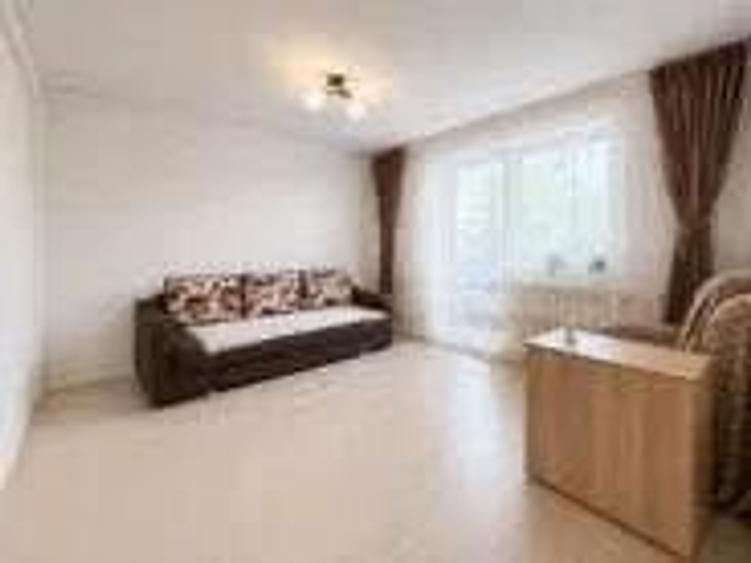 Apartament cu 2 camere decomandat în Titan