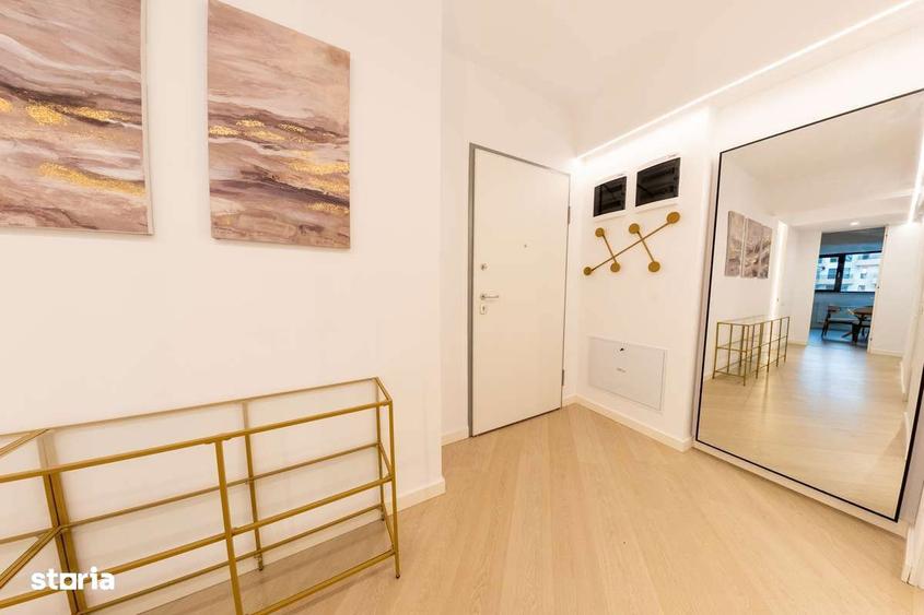 Apartament cu 3 camere decomandat, mobilat în Central