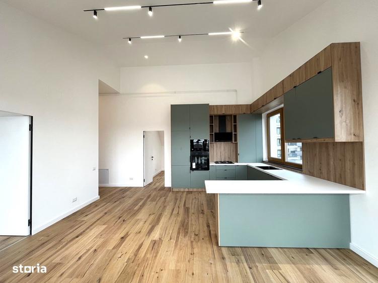 Apartament cu 4 camere semidecomandat în Grivița