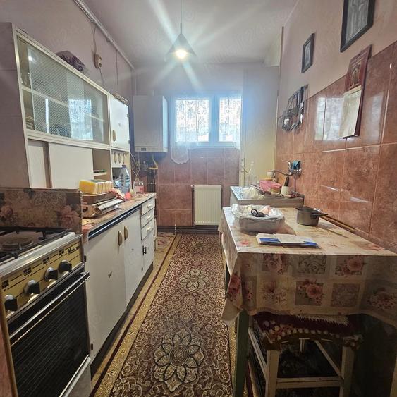 Apartament cu 2 camere nedecomandat în Est