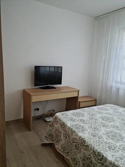 Vand apartament 2 camere , decomandat, 52.94mp, Sector 3, Bucure?ti, Piata 1 Decembrie1918 - 4
