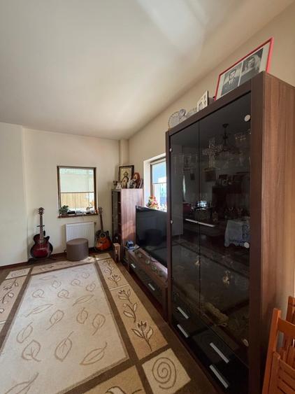 Duplex cu 5 camere cu Teren 500 Mp în Valea Lupului