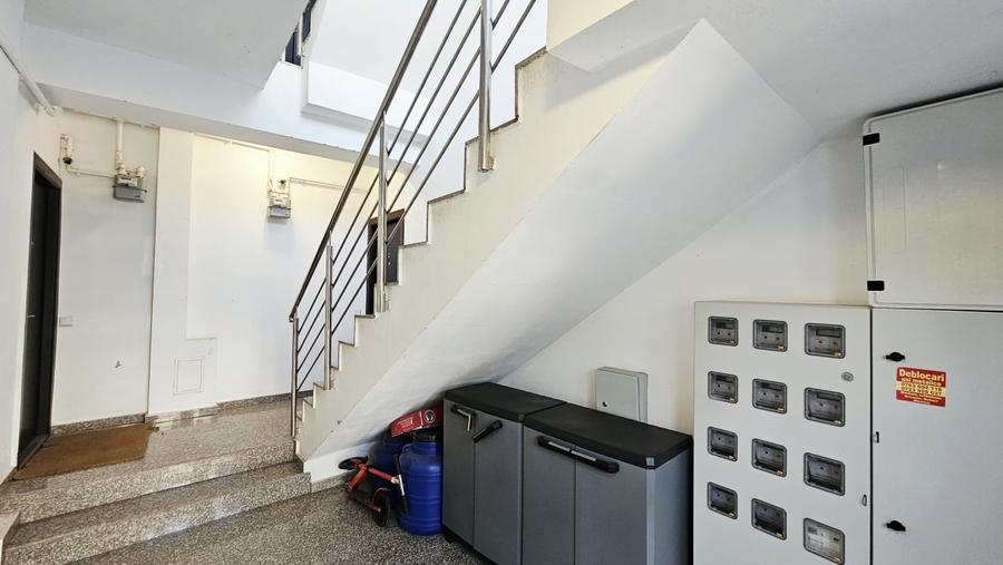 Apartament cu 2 camere decomandat, mobilat în Militari