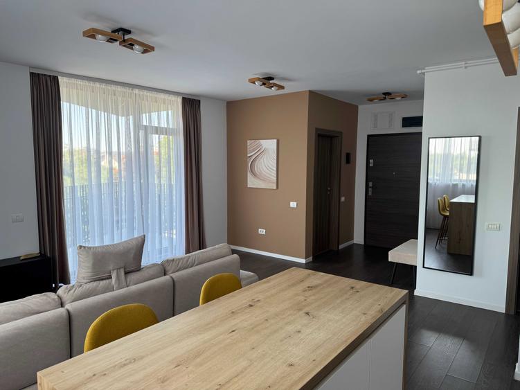 Apartament cu 2 camere decomandat în Torontalului
