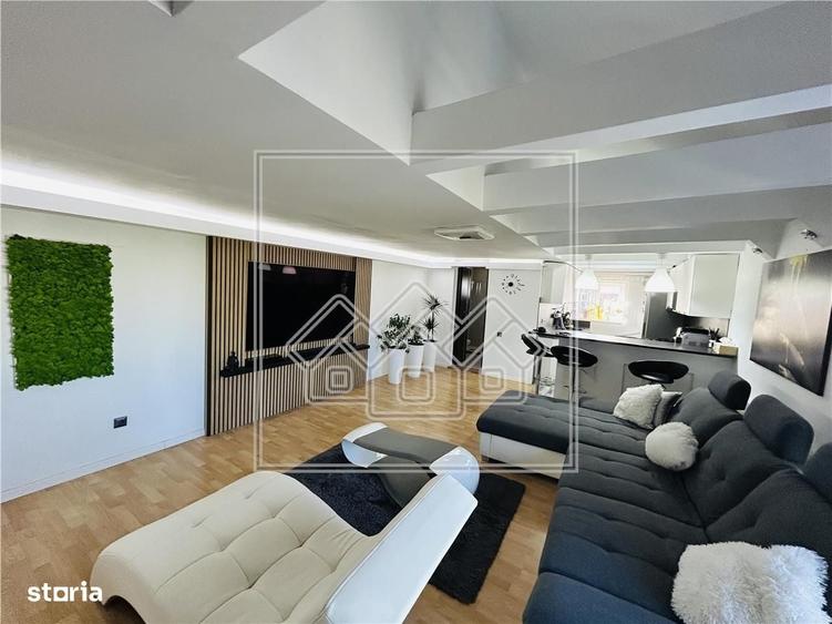 Apartament cu 4 camere în Central