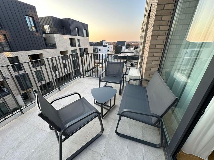 Apartament cu 2 camere semidecomandat în Central