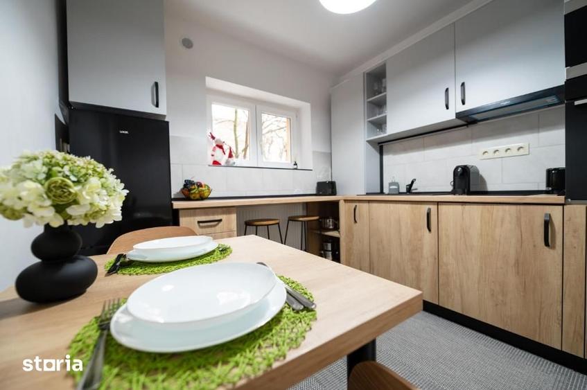 Apartament cu 2 camere decomandat în Republicii