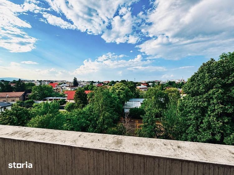 Apartament cu 2 camere decomandat în Exterior Vest