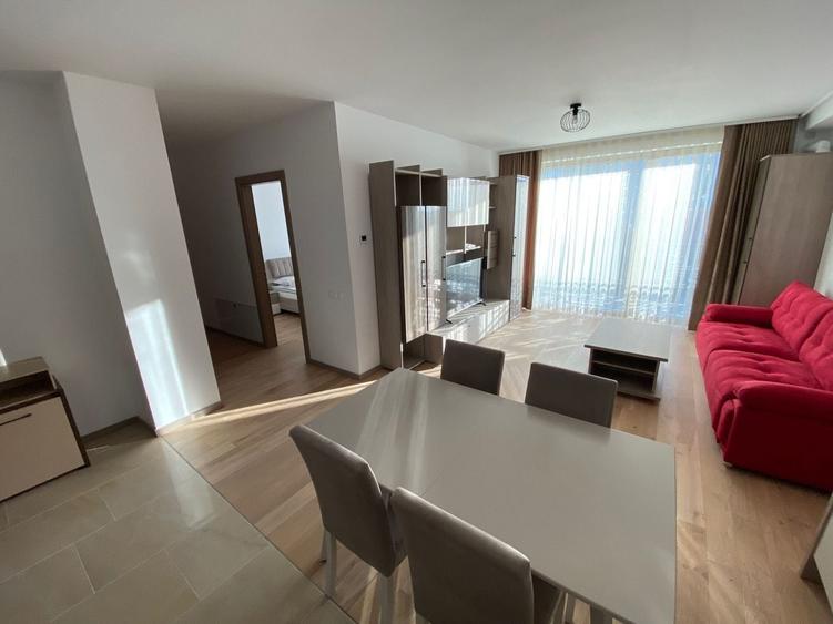 Apartament cu 3 camere decomandat în Take Ionescu