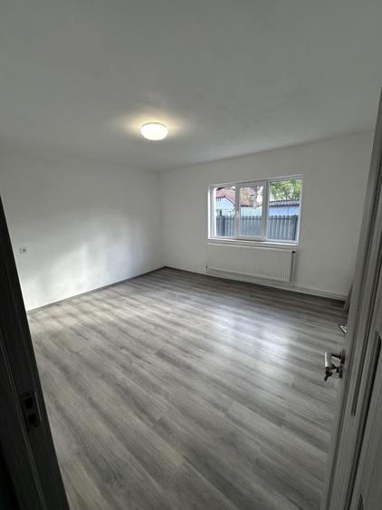 Casă cu 3 camere în Central